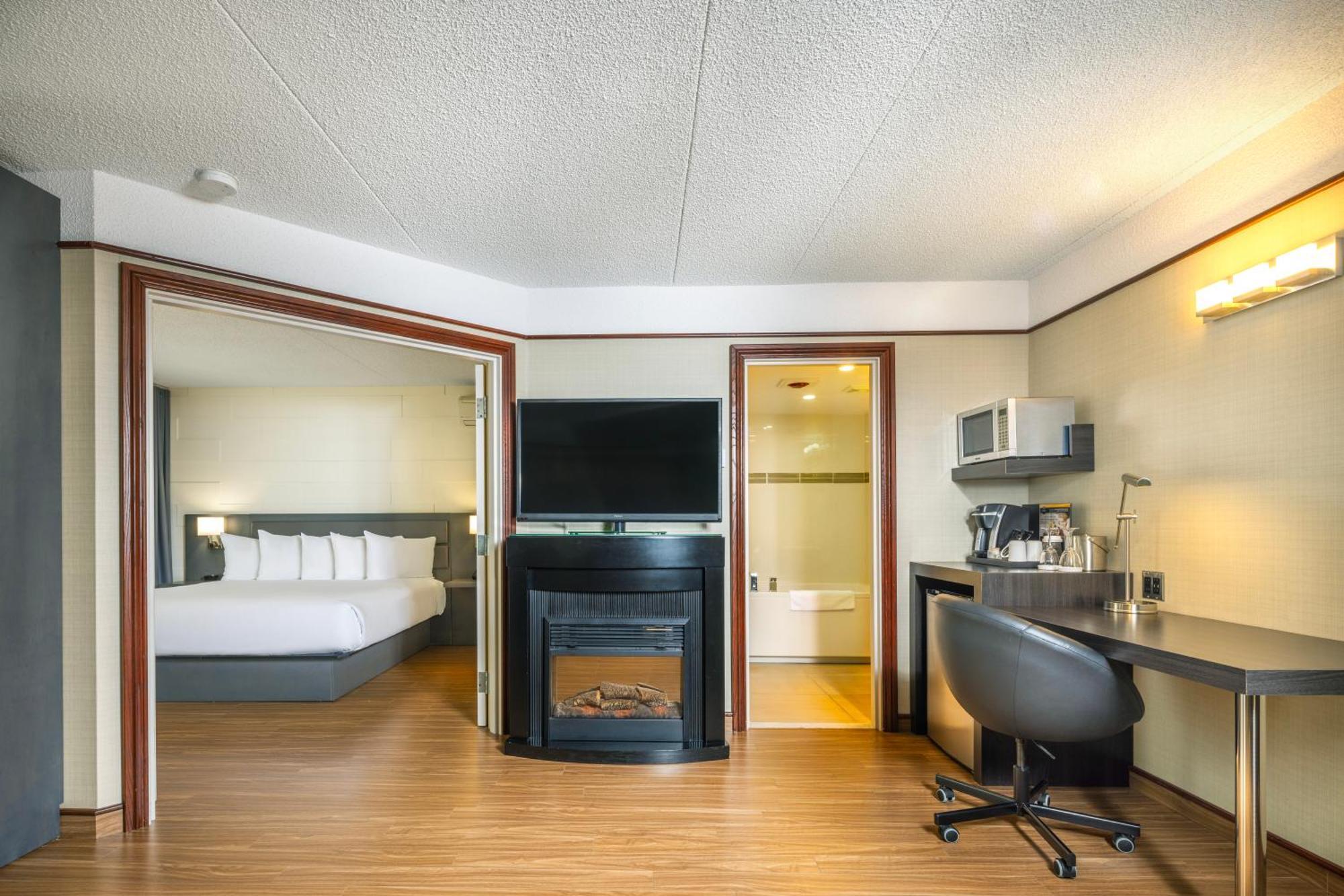 Les Suites De Laviolette Ascend Hotel Collection Trois-Rivières Exterior foto