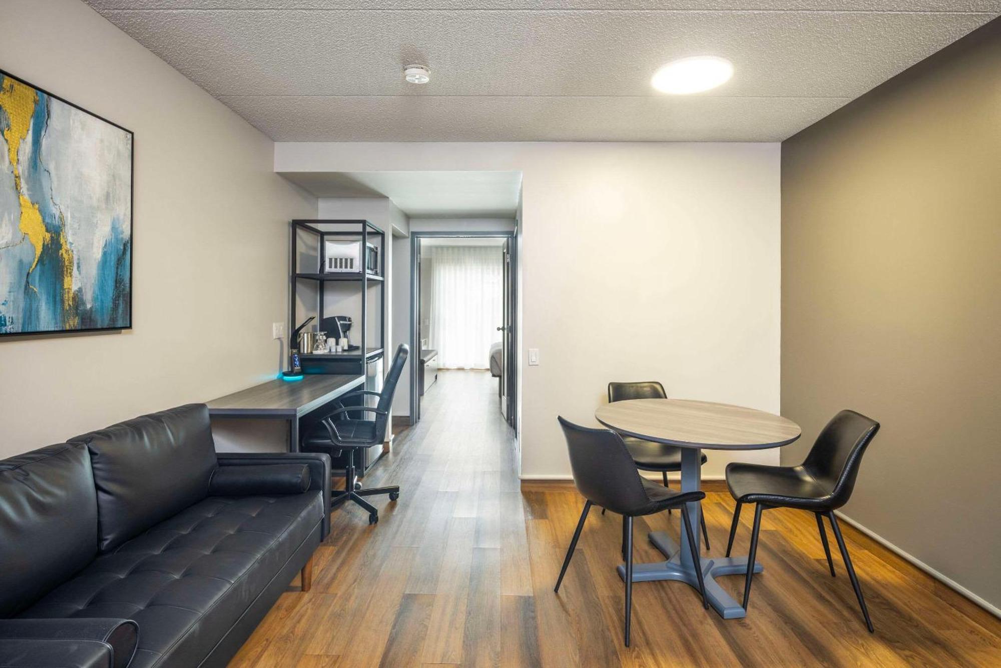 Les Suites De Laviolette Ascend Hotel Collection Trois-Rivières Exterior foto