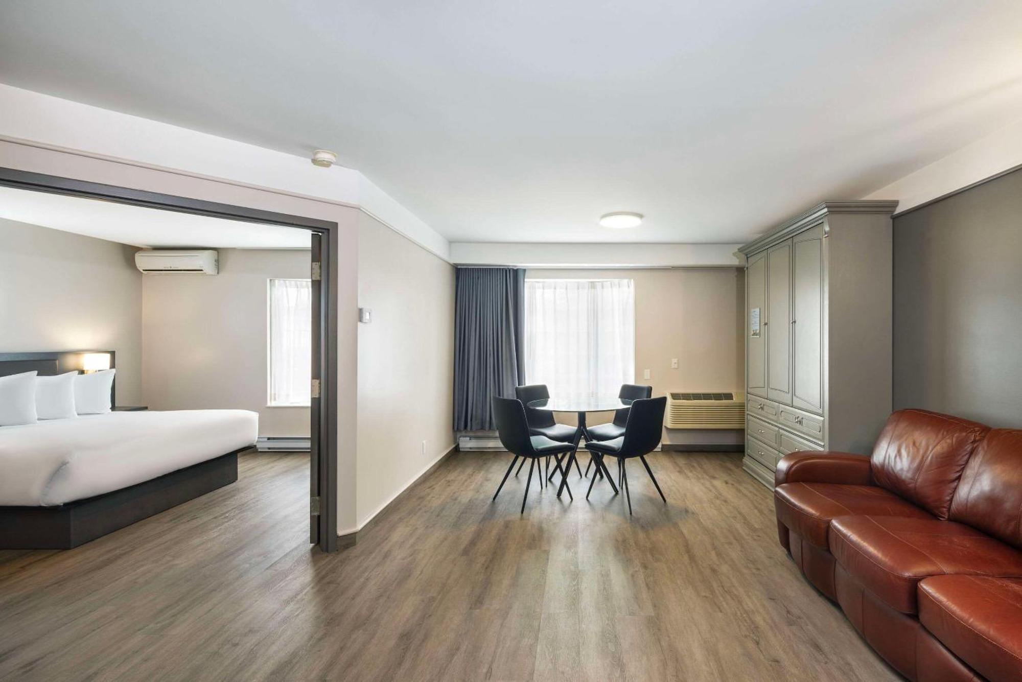 Les Suites De Laviolette Ascend Hotel Collection Trois-Rivières Exterior foto